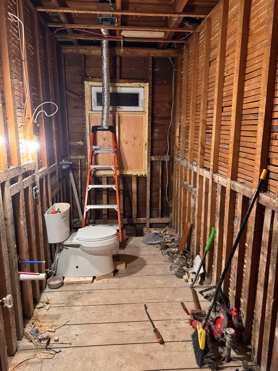 Before Heidelberg bathroom renovation by Renova Group